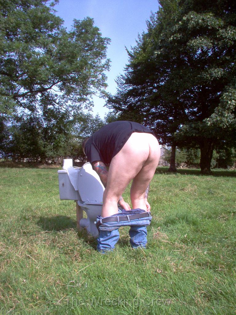 toilet 016.jpg